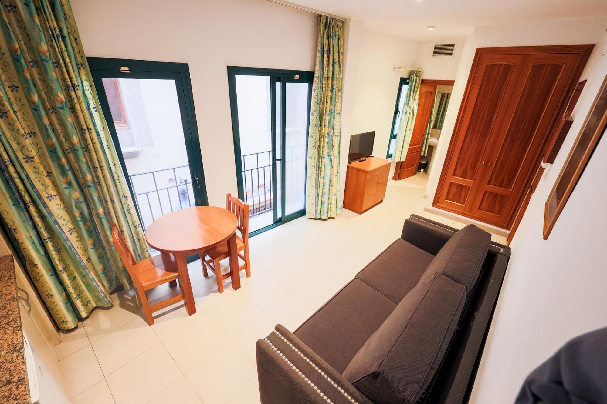 Apartamentos Royal Lloret de Mar Exteriör bild