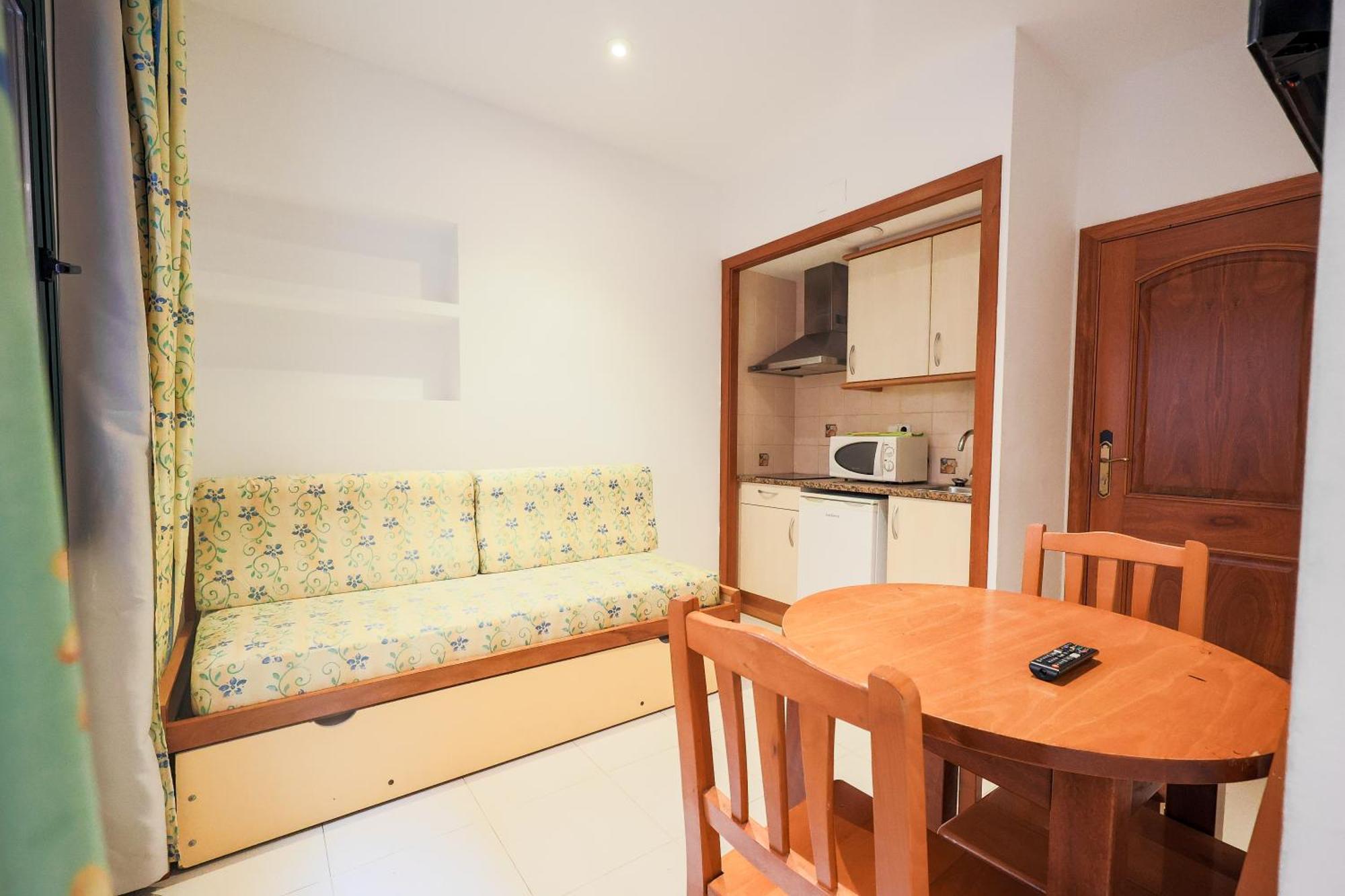 Apartamentos Royal Lloret de Mar Exteriör bild