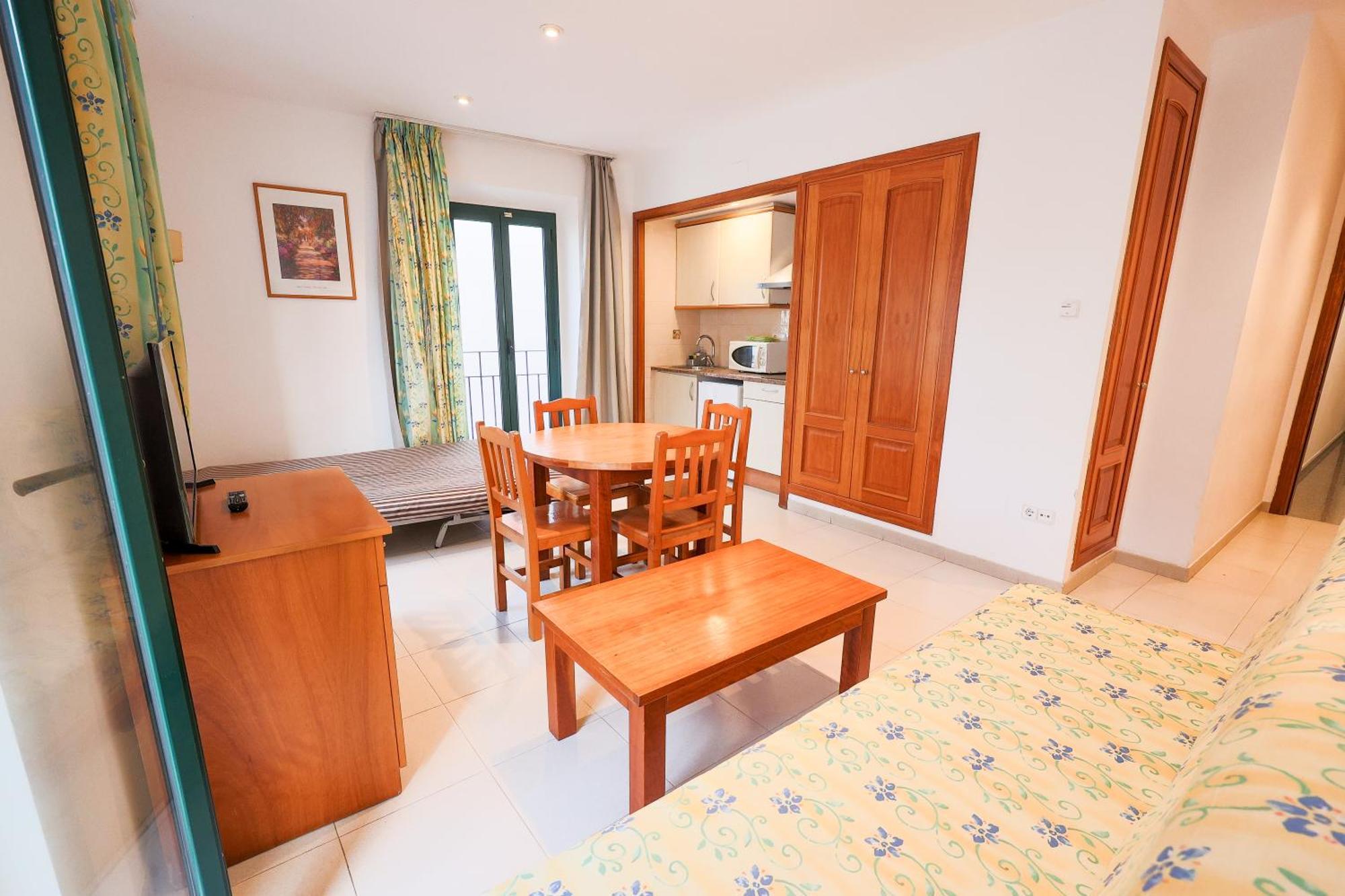 Apartamentos Royal Lloret de Mar Exteriör bild