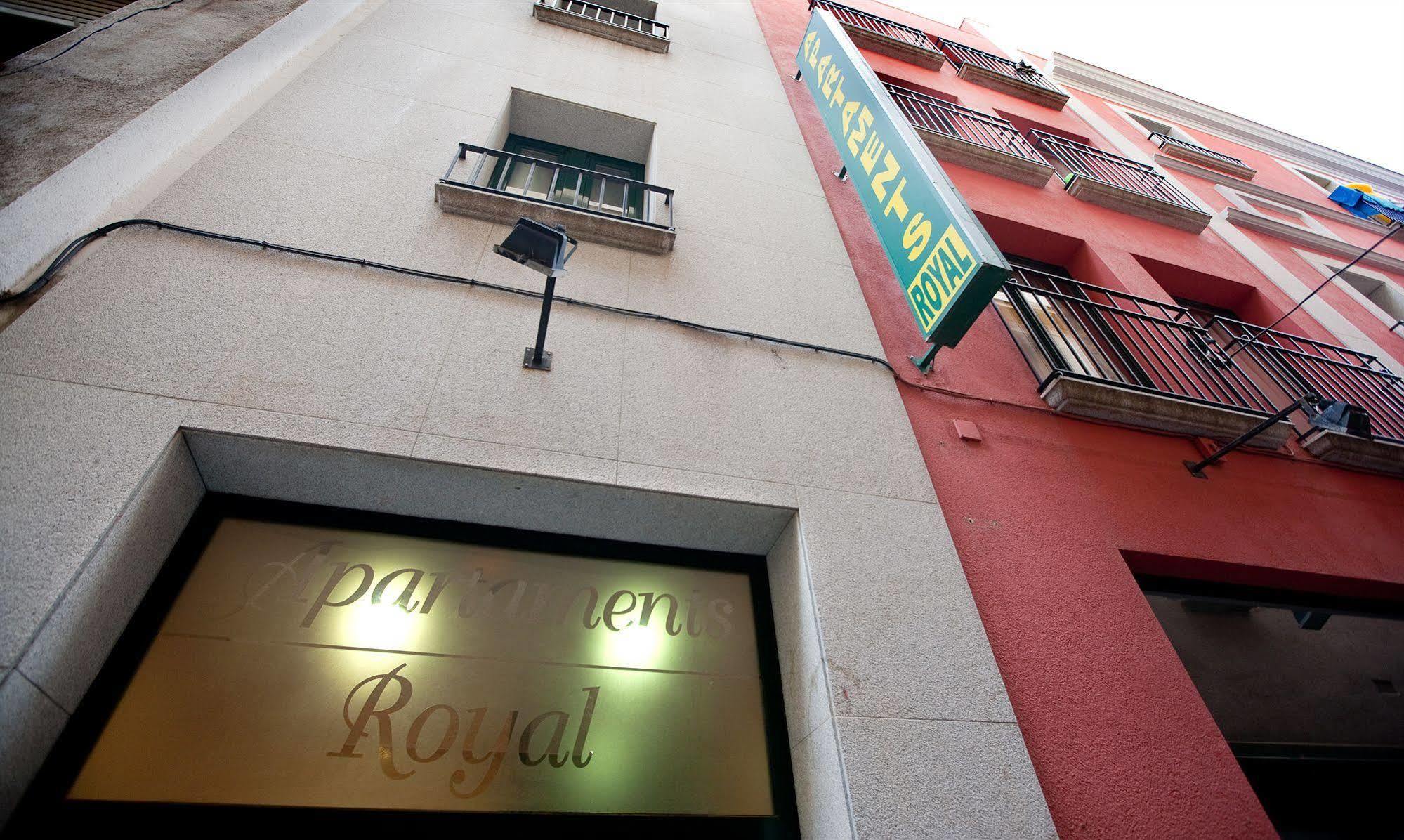 Apartamentos Royal Lloret de Mar Exteriör bild