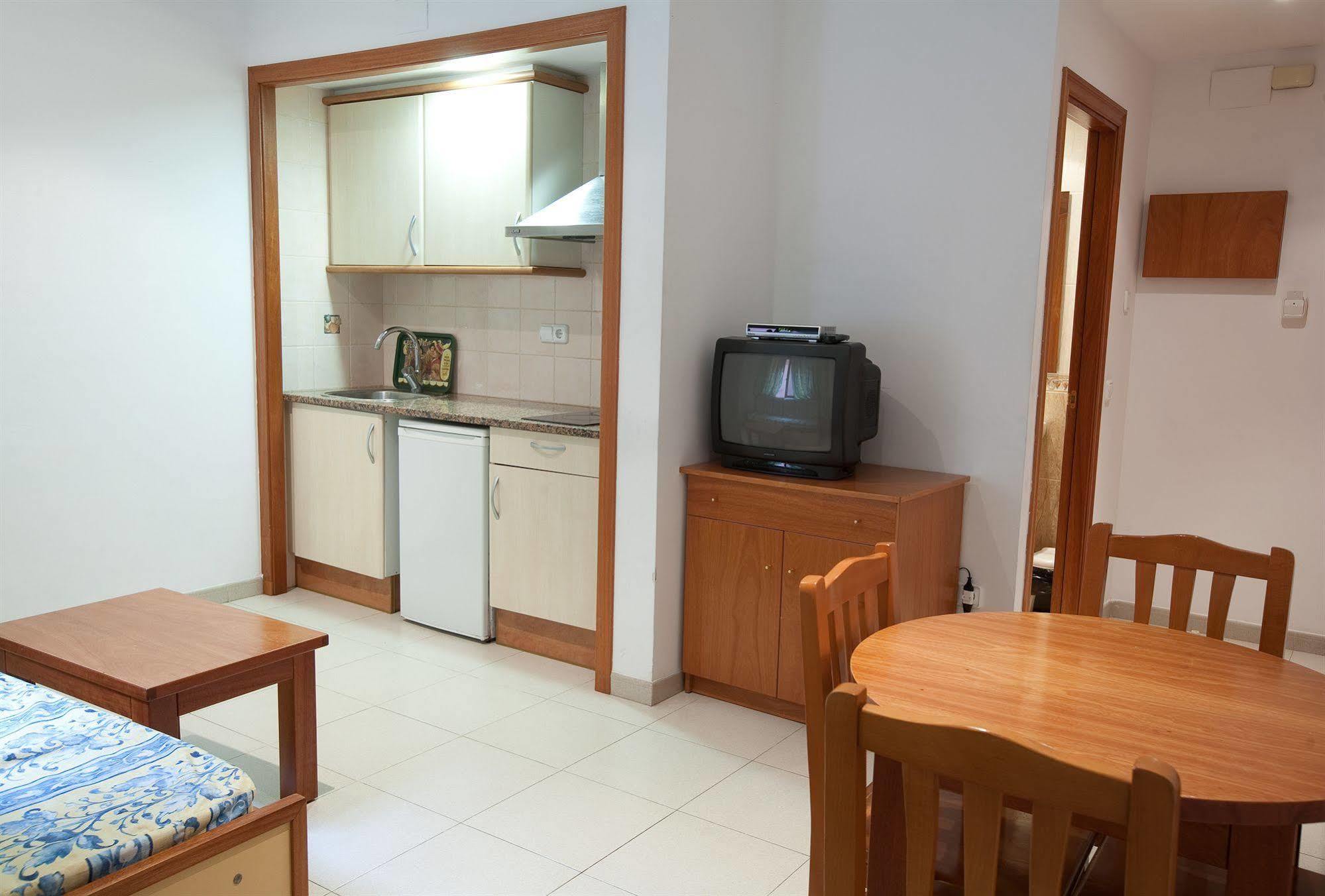 Apartamentos Royal Lloret de Mar Exteriör bild